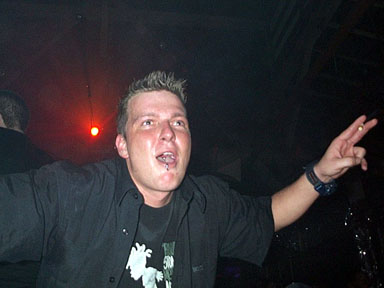 Connexion_01_Dez_2000_Pic_26