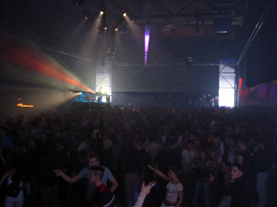 TimeWarp14_05April2003_Pic084