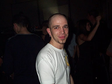 Halle101_22_April_2000_Pic_27