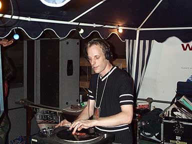 Streetparade_12_08_2000_Pic_16